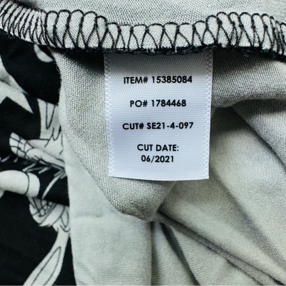 Torrid Looney Tunes Bugs Tunic - Picture 7 of 7